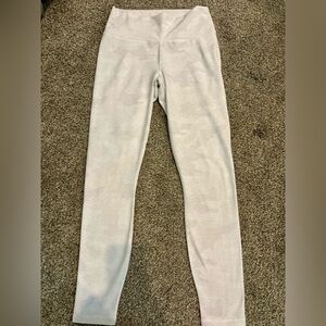 Fabletics Power Hold Camo  print Leggings